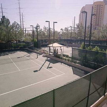 The Meridian Luxury Suites Las Vegas Bagian luar foto