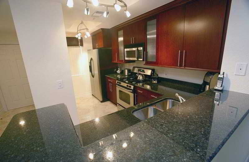 The Meridian Luxury Suites Las Vegas Bagian luar foto
